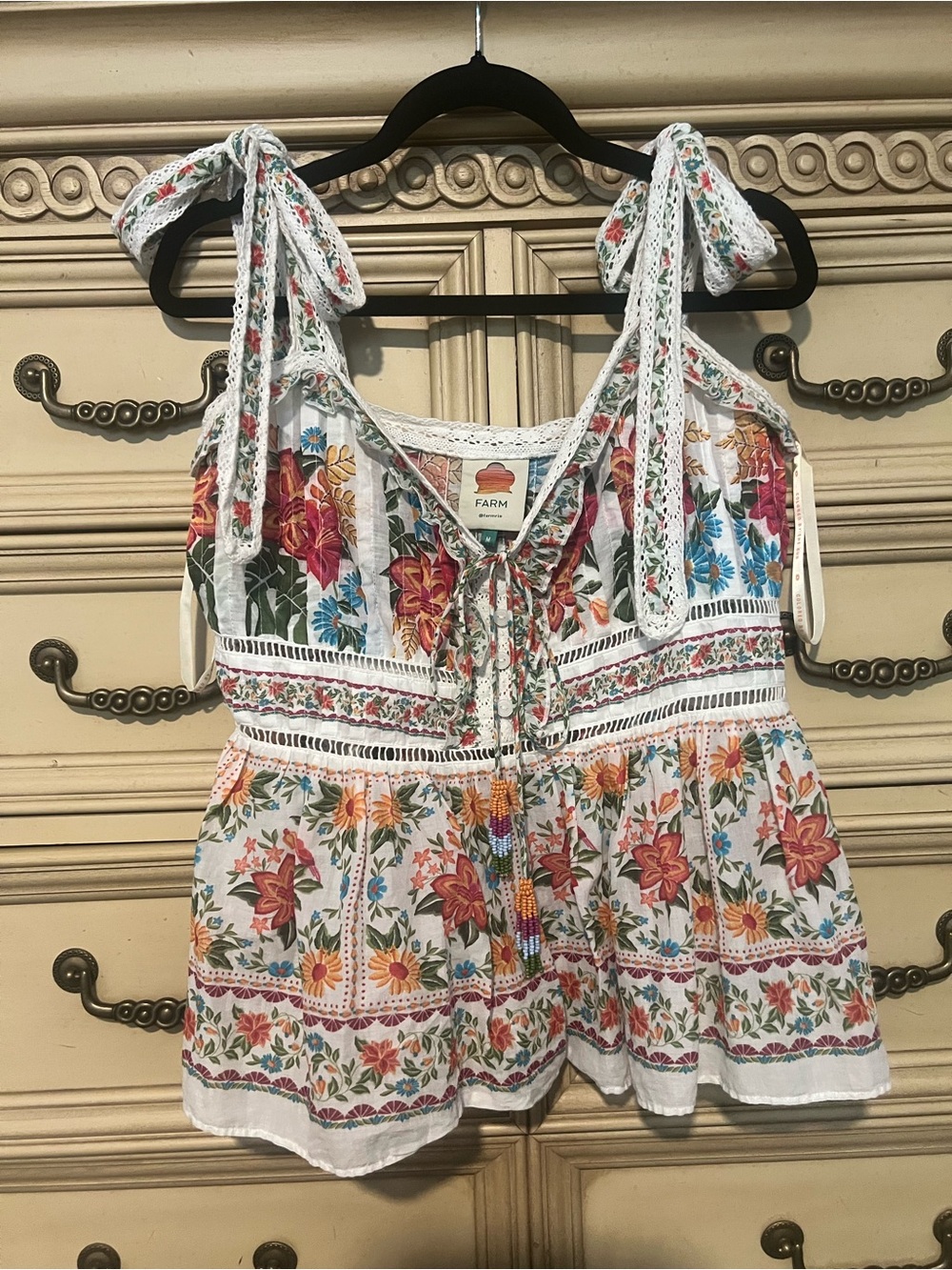 FARM Rio Off White Bloom  Floral Garden Sleeveless Medium Like New